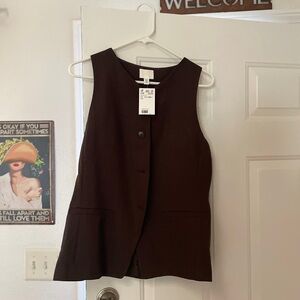 H&M Brown Textured Sleeveless Vest